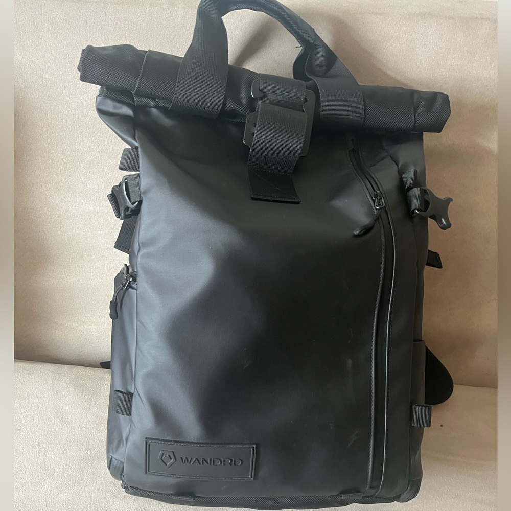 Wandrd Prike 21L Backpack with Camera cube